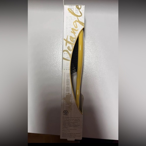 Wet Brush Harry Potter Hufflepuff Detangling Hair Brush Limited Edition FLAWED - Picture 3 of 9